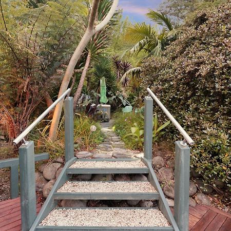 Swiss-Kiwi Cottage And Retreat, B&B Tauranga Exterior photo